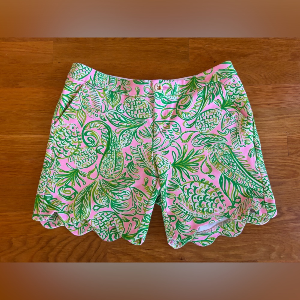 Lilly Pulitzer Darci Knit Scalloped Shorts - Mandevilla Size 4